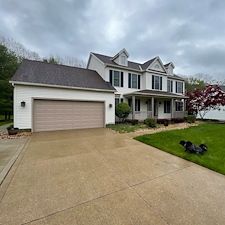 Medina-House-Wash-and-Residential-Pressure-Washing-Driveway-Cleaning-Service 1