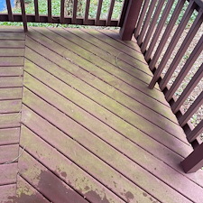 Aurora-Residential-Pressure-Washing-Near-Walden-Golf-Course-for-Trex-Deck-Cleaning-and-Two-Level-Deck-Wash 2