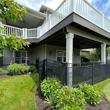 Beachwood-Residential-Pressure-Washing-Driveway-Patio-Walkway-Deck-Cleaning-Concrete-Sealing 4