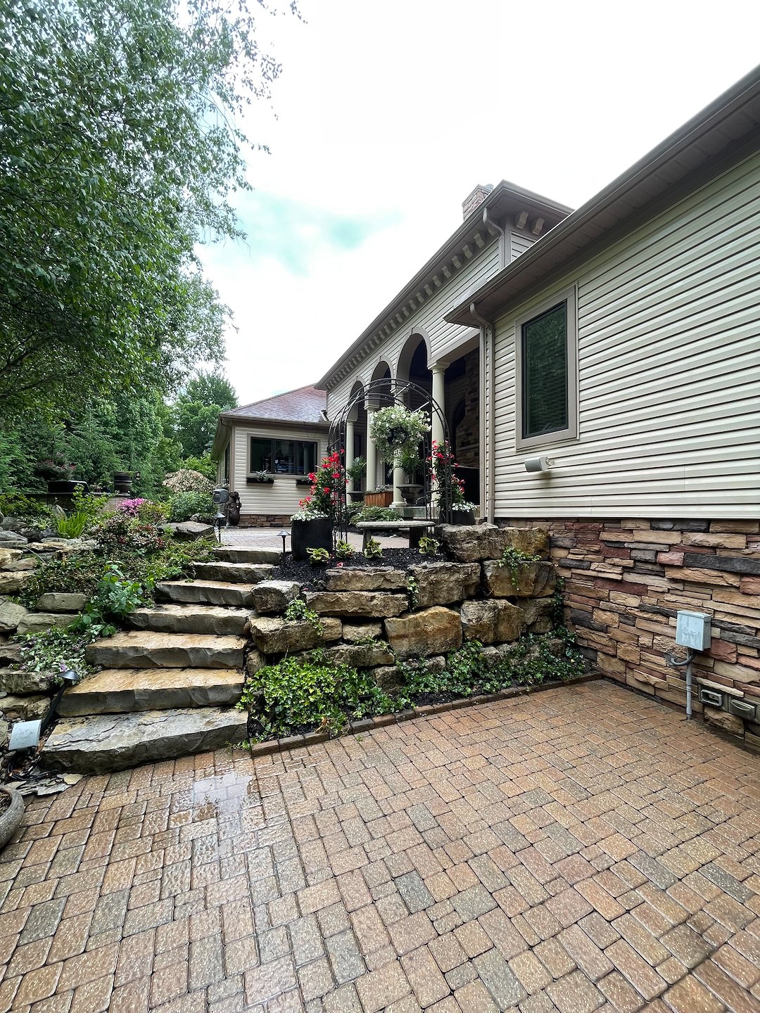 Bentleyville House Washing, Residential Pressure Washing, Paver Cleaning, and Estate Exterior Cleaning