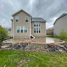 Breathe-New-Life-into-Your-Home-Exceptional-Residential-Pressure-Washing-Services-in-Medina-OH 2