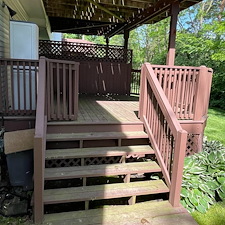 Brecksville-Residential-Pressure-Washing-House-Washing-Painted-Deck-Cleaning-and-HOA-Exterior-Cleaning 0