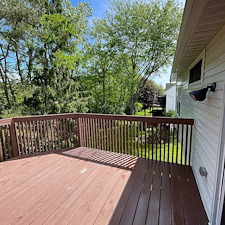 Brecksville-Residential-Pressure-Washing-House-Washing-Painted-Deck-Cleaning-and-HOA-Exterior-Cleaning 2
