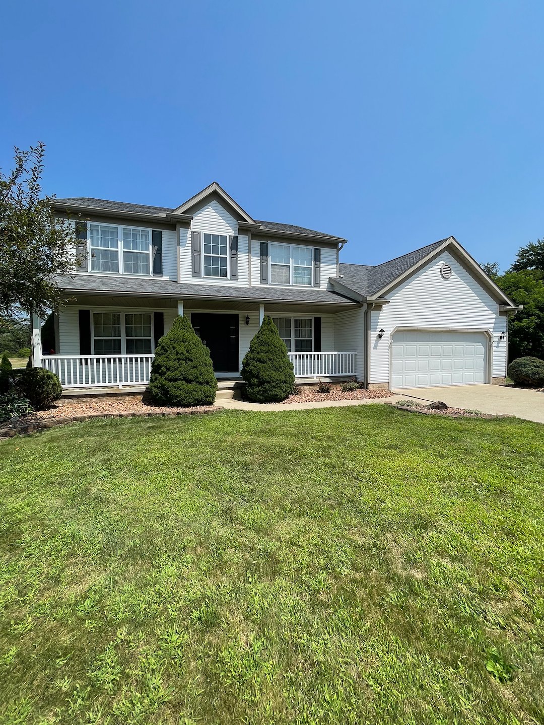 Bring Back the Shine: Why Residential Pressure Washing in Ravenna, OH Is Worth It