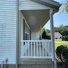 Bring-Back-the-Shine-Why-Residential-Pressure-Washing-in-Ravenna-OH-Is-Worth-It 4
