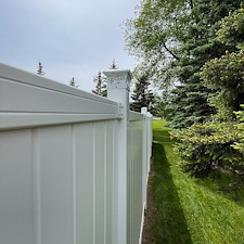 Brunswick-Residential-Pressure-Washing-Vinyl-Fence-Cleaning 2