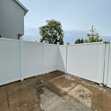 Brunswick-Residential-Pressure-Washing-Vinyl-Fence-Cleaning 6