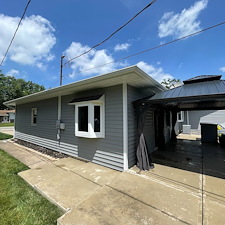 Brunswick-Residential-Pressure-Washing-Ranch-House-Washing-Driveway-Cleaning 3
