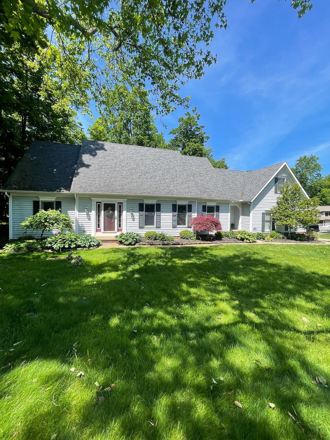 Chagrin Falls Residential Pressure Washing, House Washing, Soft Washing, and Moss Treatment