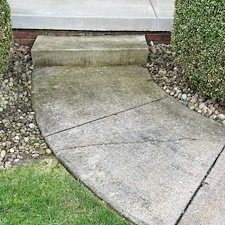 Courtland-Youngstown-House-and-Driveway-Cleaning-Residential-Pressure-Washing 5