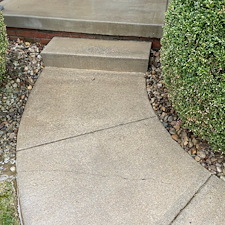 Courtland-Youngstown-House-and-Driveway-Cleaning-Residential-Pressure-Washing 6