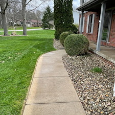 Courtland-Youngstown-House-and-Driveway-Cleaning-Residential-Pressure-Washing 2