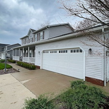 Courtland-Youngstown-Residential-Pressure-Washing-House-and-Driveway 0