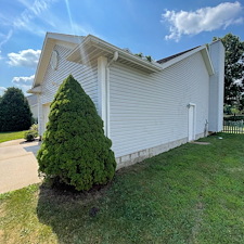 Elevate-Your-Homes-Exterior-with-Professional-Pressure-Washing-in-Kent-OH 5