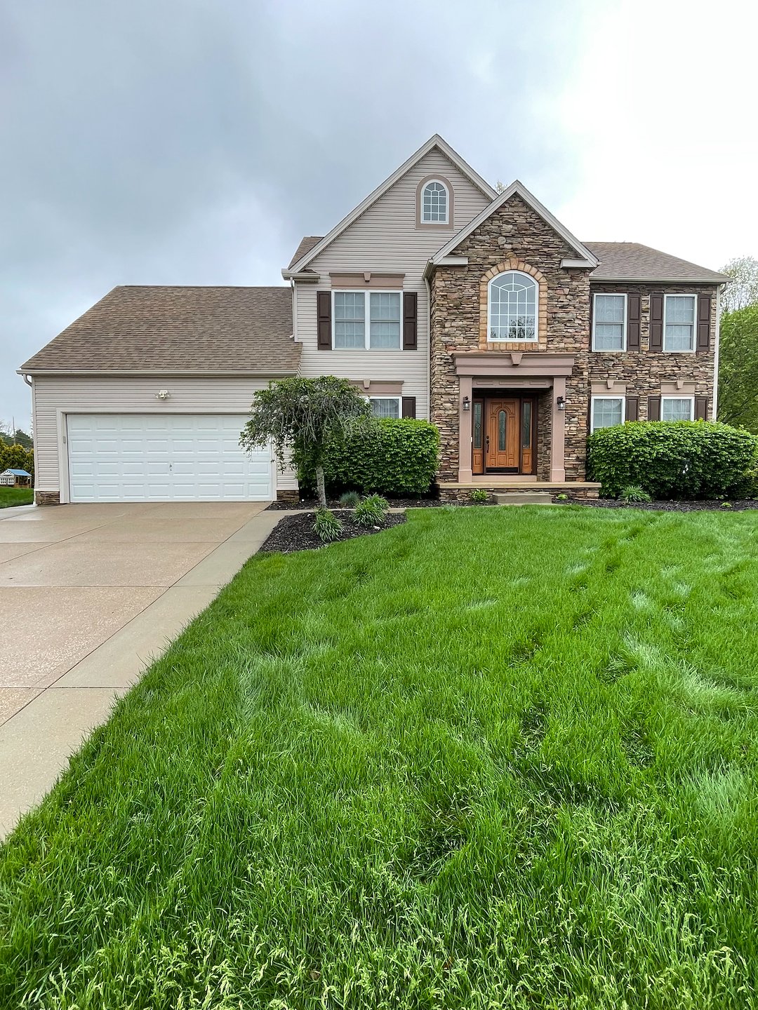 Enhance Your Home's Curb Appeal: Expert Residential Pressure Washing Services Now Available in Stow, Ohio