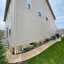 Hunters-Ridge-Residential-Pressure-Washing-and-House-Soft-Washing-with-Concrete-Cleaning-That-Actually-Resets-the-Exterior 3