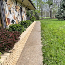 North-Royalton-Residential-Pressure-Washing-and-Concrete-Cleaning-Project 7