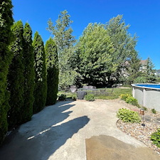 Painesville-Residential-Pressure-Washing-House-Washing-Patio-Cleaning-Deck-Cleaning 3