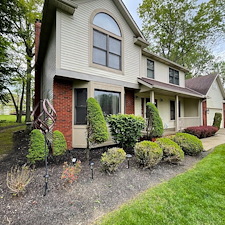 Pepper-Pike-Residential-Pressure-Washing-House-Washing-and-Paver-Patio-Cleaning 5