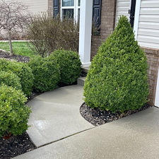 Ravenna-Residential-Pressure-Washing-in-Briar-Hill-Estates-That-Resets-the-Entire-Property-Presence 3