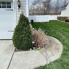 Ravenna-Residential-Pressure-Washing-in-Briar-Hill-Estates-That-Resets-the-Entire-Property-Presence 6