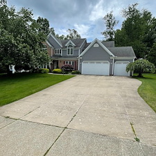 Refresh-and-Renew-Residential-Pressure-Washing-in-Copley-and-Akron-OH 1