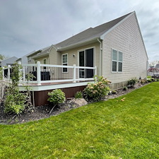 Refresh-Your-Homes-Appeal-Residential-Pressure-Washing-and-Deck-Cleaning-in-Reminderville-OH 2