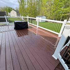 Refresh-Your-Homes-Appeal-Residential-Pressure-Washing-and-Deck-Cleaning-in-Reminderville-OH 4