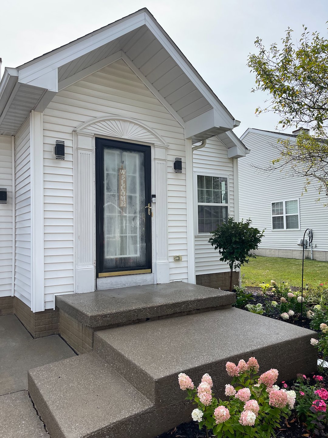 Refresh Your Home’s Exterior with Expert Residential Pressure Washing in Olmsted Falls, OH