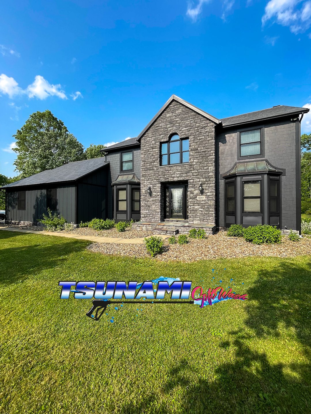 Renew Your Home with Expert Hardie Board Siding Cleaning: A Look at Our Latest Project in Ravenna, OH