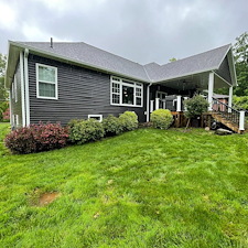 Renew-Your-Tallmadge-Home-The-Power-of-Residential-Pressure-Washing-Soft-Washing-and-Advanced-Deck-Driveway-Cleaning 4