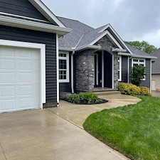 Renew-Your-Tallmadge-Home-The-Power-of-Residential-Pressure-Washing-Soft-Washing-and-Advanced-Deck-Driveway-Cleaning 11