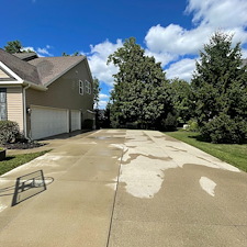 Residential-Pressure-Washing-Services-in-Medina-Ohio 2
