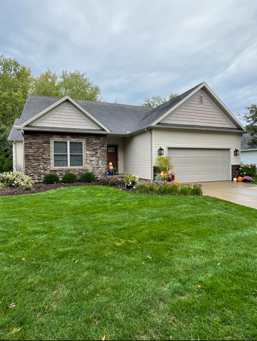 Residential Pressure Washing and Soft Washing in Medina OH