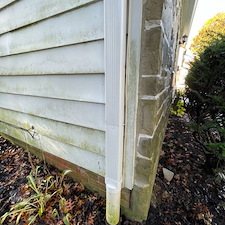 Residential-Pressure-Washing-and-Soft-Washing-in-Beachwood-OH-and-Shaker-Heights-OH 3