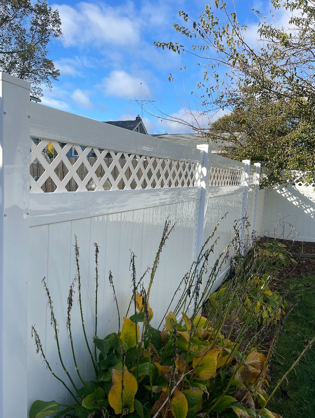 Residential Pressure Washing in Hudson OH Vinyl Fence Cleaning and Deck Cleaning Specialists in Summit County