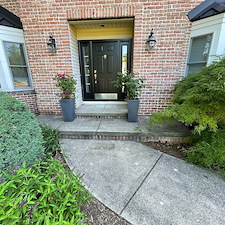 Residential-Pressure-Washing-in-Beachwood-OH 3