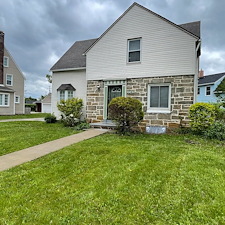 Residential-Pressure-Washing-in-Beachwood-Pepper-Pike-Solon-Ohio 0
