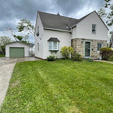 Residential-Pressure-Washing-in-Beachwood-Pepper-Pike-Solon-Ohio 2