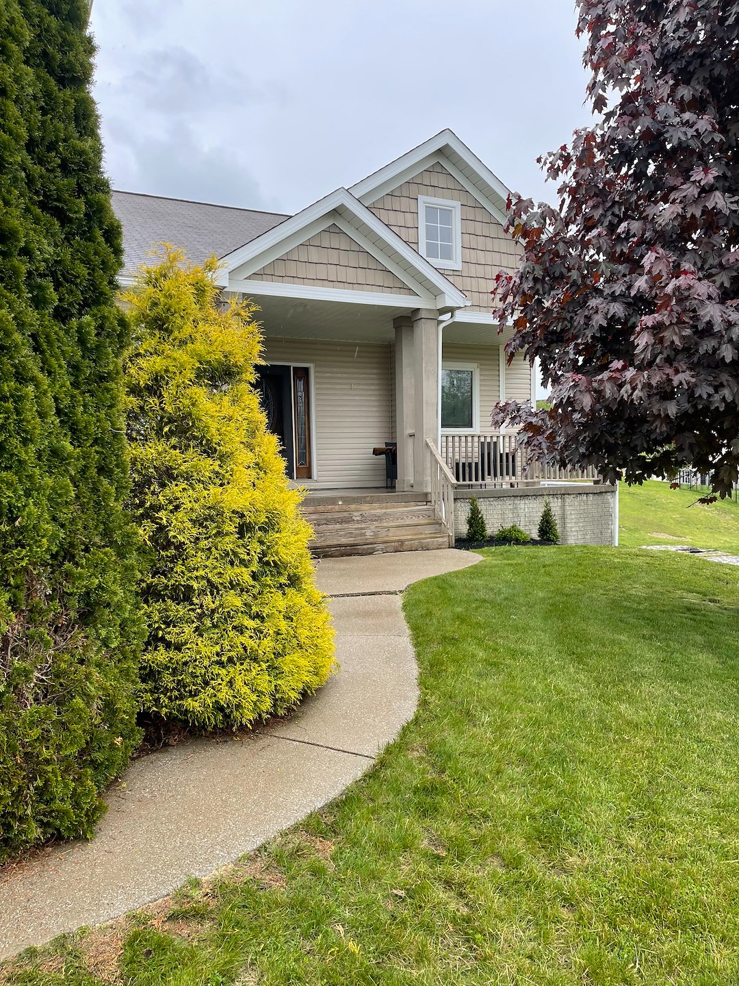Residential Pressure Washing in Uniontown, Ohio | House Soft Washing | Driveway Cleaning | Stark County Exterior Cleaning | Northeast Ohio Pressure Washing Services