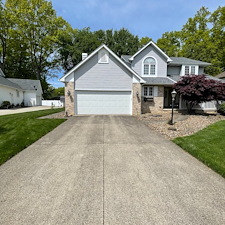 Residential-Pressure-Washing-in-Brunswick-Strongsville-and-North-Ridgeville 0