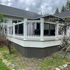 Restore-Your-Outdoor-Oasis-Expert-Trex-Vinyl-Composite-Deck-Cleaning-in-Macedonia-OH 4