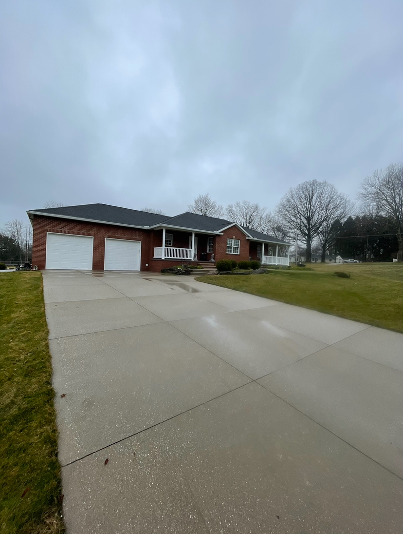Revitalize Your Property with Expert Concrete Cleaning in Tallmadge, OH