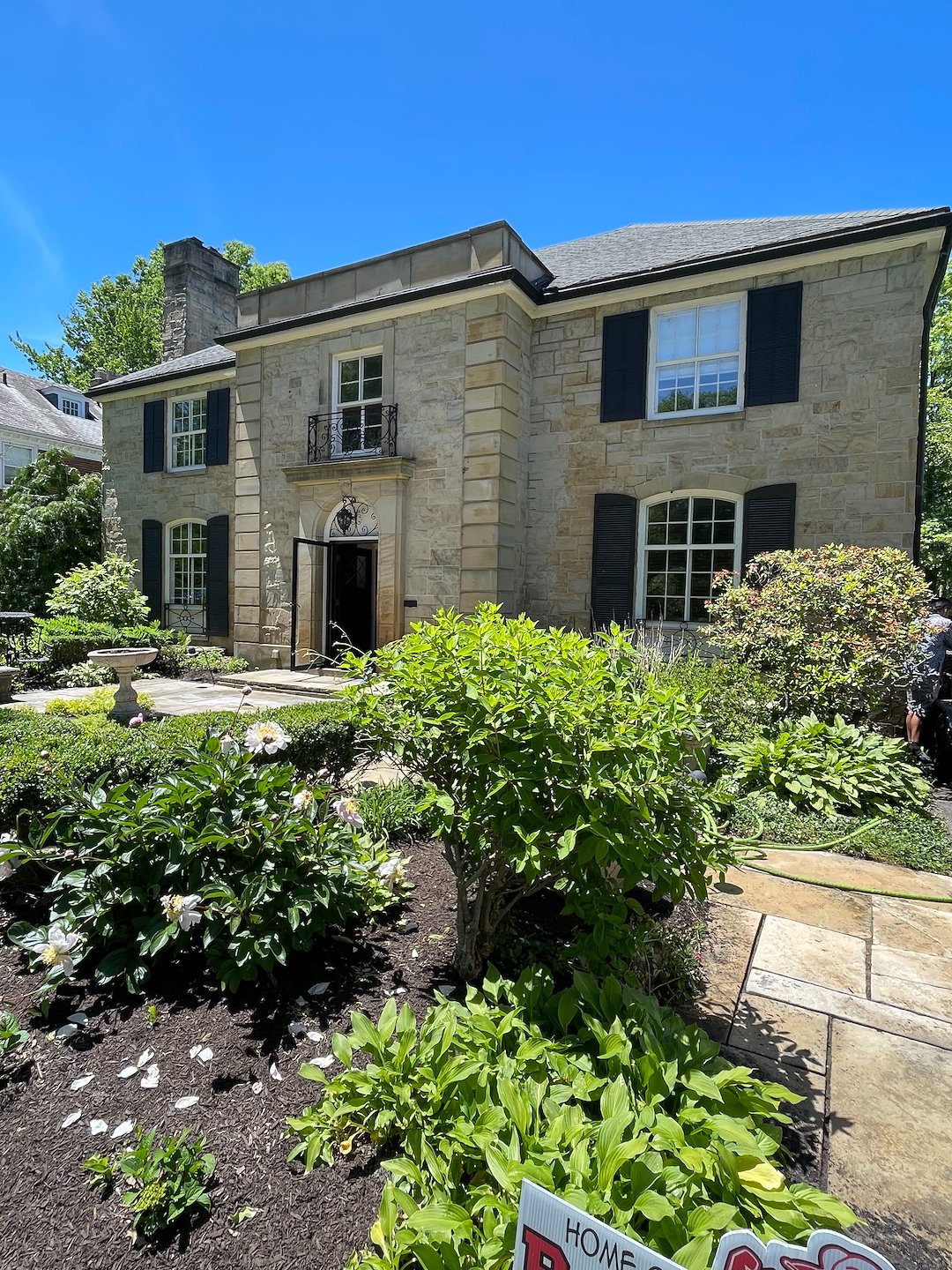 Shaker Heights Limestone House Washing, Patio Cleaning, and Residential Pressure Washing