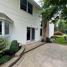 Tallmadge-Residential-Pressure-Washing-House-Washing-Driveway-Cleaning-Paver-Patio-Cleaning 2