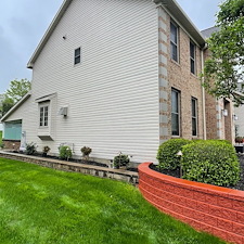 Transform-Your-Home-Expert-Residential-Pressure-Washing-in-North-Royalton-OH 0