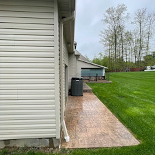 Transform-Your-Home-Expert-Residential-Pressure-Washing-in-North-Royalton-OH 6