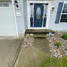 Transform-Your-Home-with-Residential-Professional-Pressure-Washing-Deck-and-Driveway-Revival-in-Reminderville-and-Aurora-OH 2