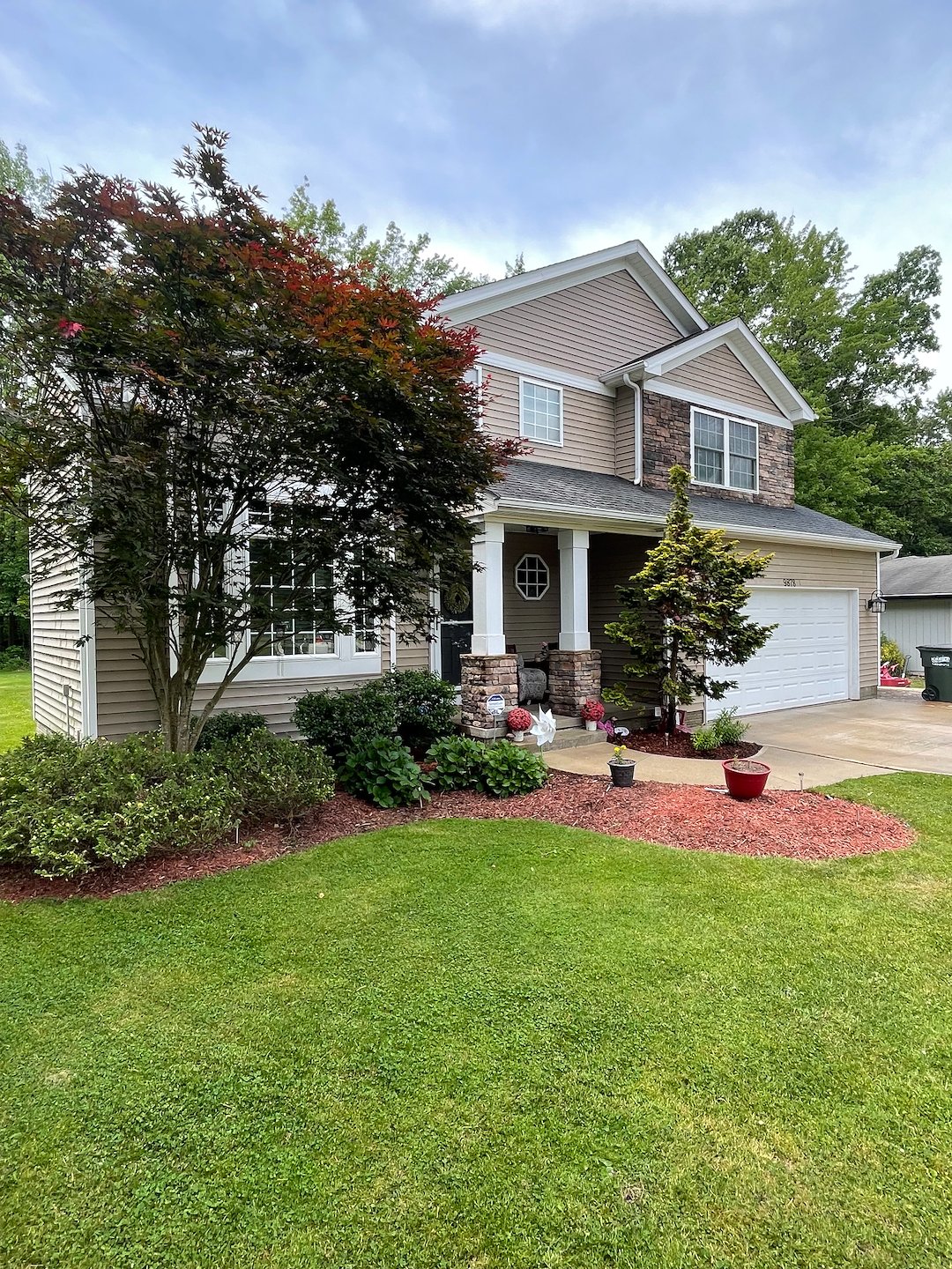 Twinsburg House Washing, Residential Pressure Washing, and Driveway Cleaning Serving Aurora Shores