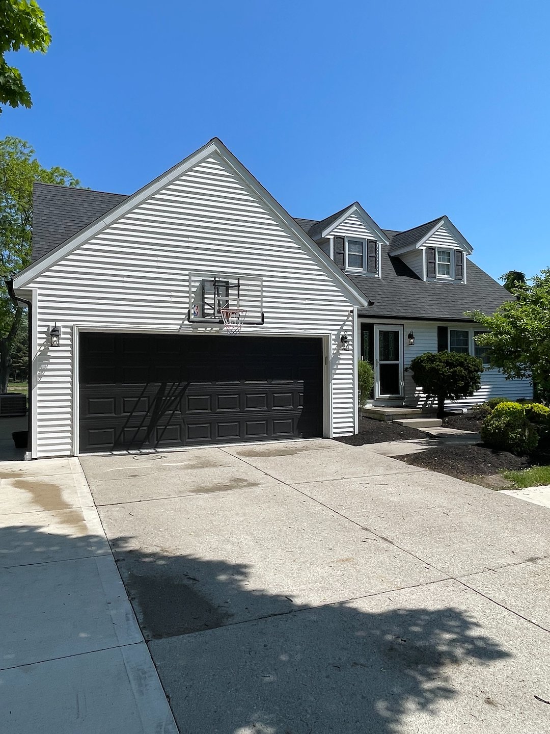 Twinsburg Residential Pressure Washing and House Washing Services